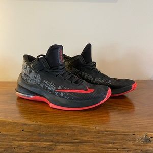 Nike Air Max Infuriate